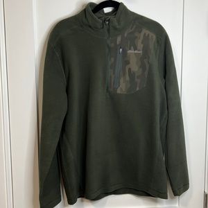Eddie Bauer Med Green/Camo 1/2 zip Pullover Fleece NWT